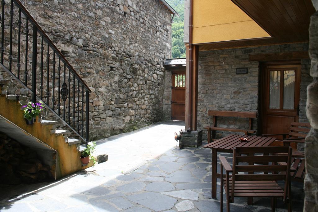 Tia Maria Panzió Cerredo Kültér fotó